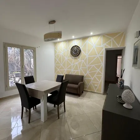 Rua Formaggi Apartment *